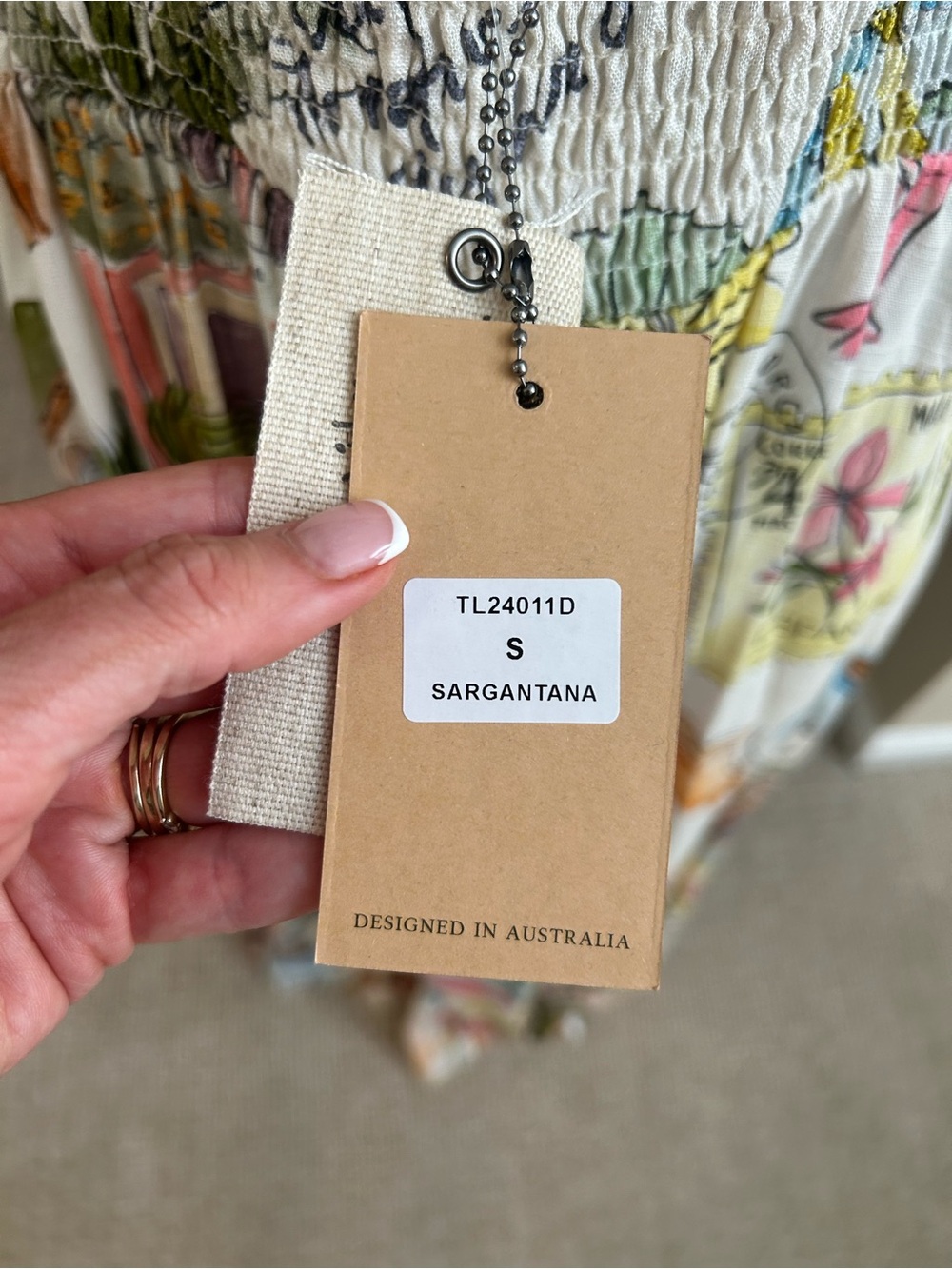 Label of Love Summer Maxi Dress - Multicolor Postcard Print Capri travel dress - Picture 6 of 7